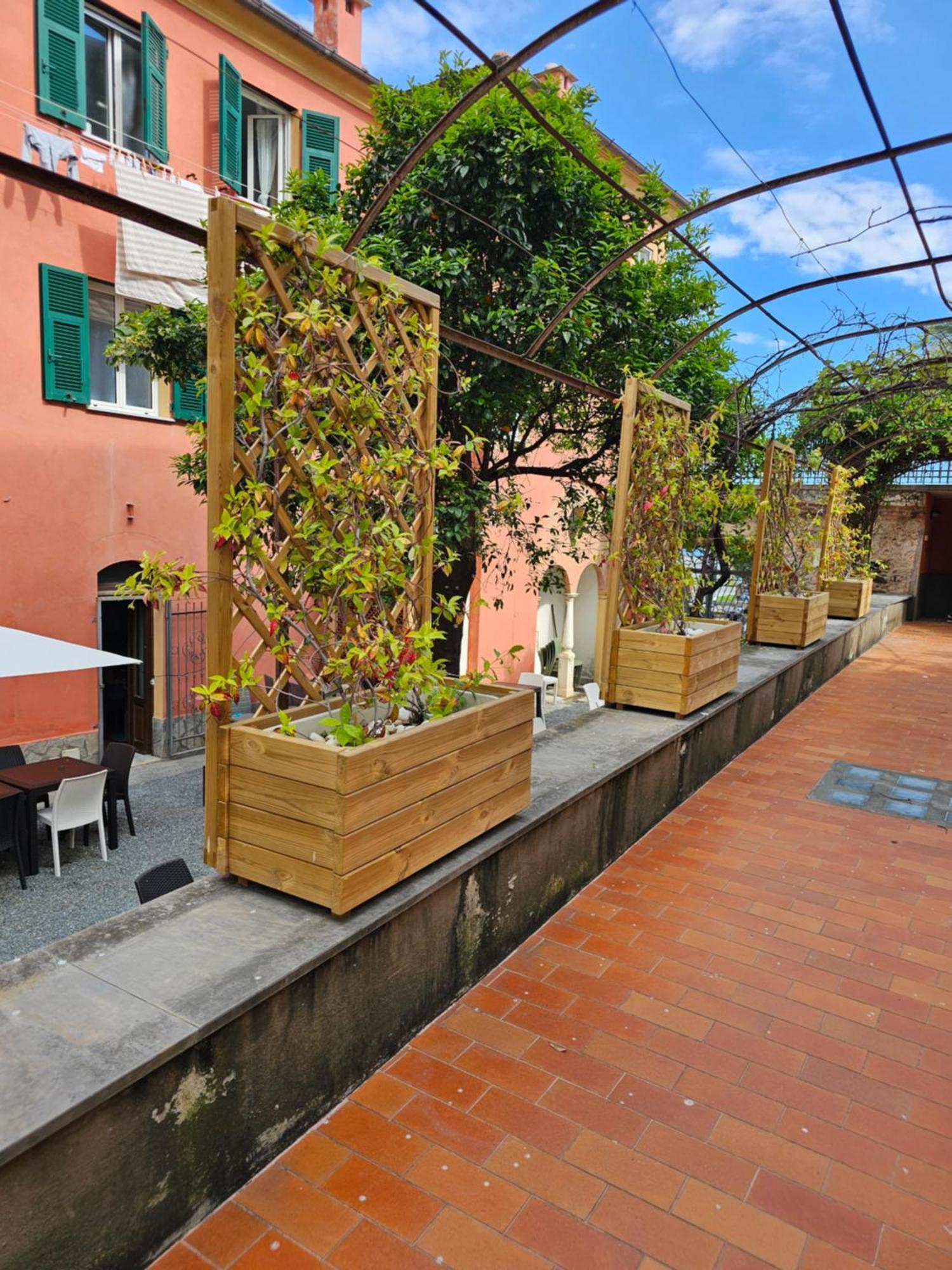 Casa Atena, Spaziosa, Romantica Con Idromassaggio Privato Varazze Bagian luar foto